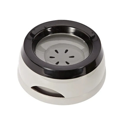 Revolutionary No-Spill Pet Feeder Bowl - Perfect for Dogs and Cats, Portable and Stylish!