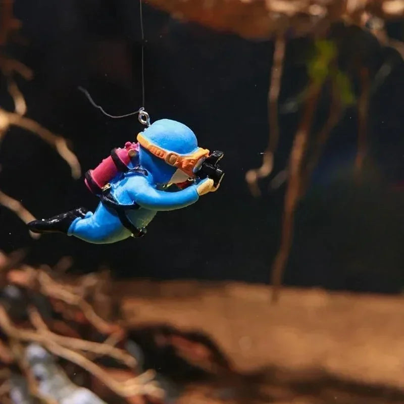 Transform Your Aquarium with 3PCS Cartoon Diver Decor - Floating Mermaid Fish Tank Accessories