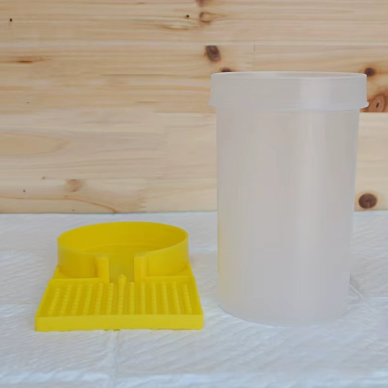 Revolutionary Automatic Chicken Water Dispenser Cup - Green Solution for Hydration and Drowning Prevention, Made with Durable PP Material